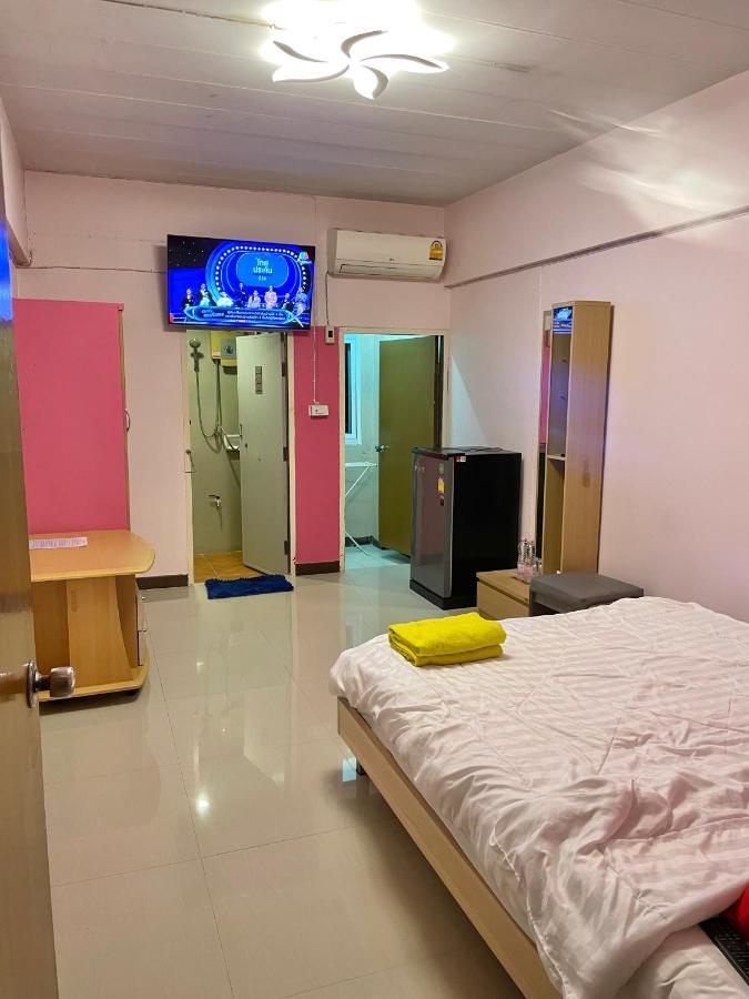 בנגקוק Gedkanok Apartment מראה חיצוני תמונה